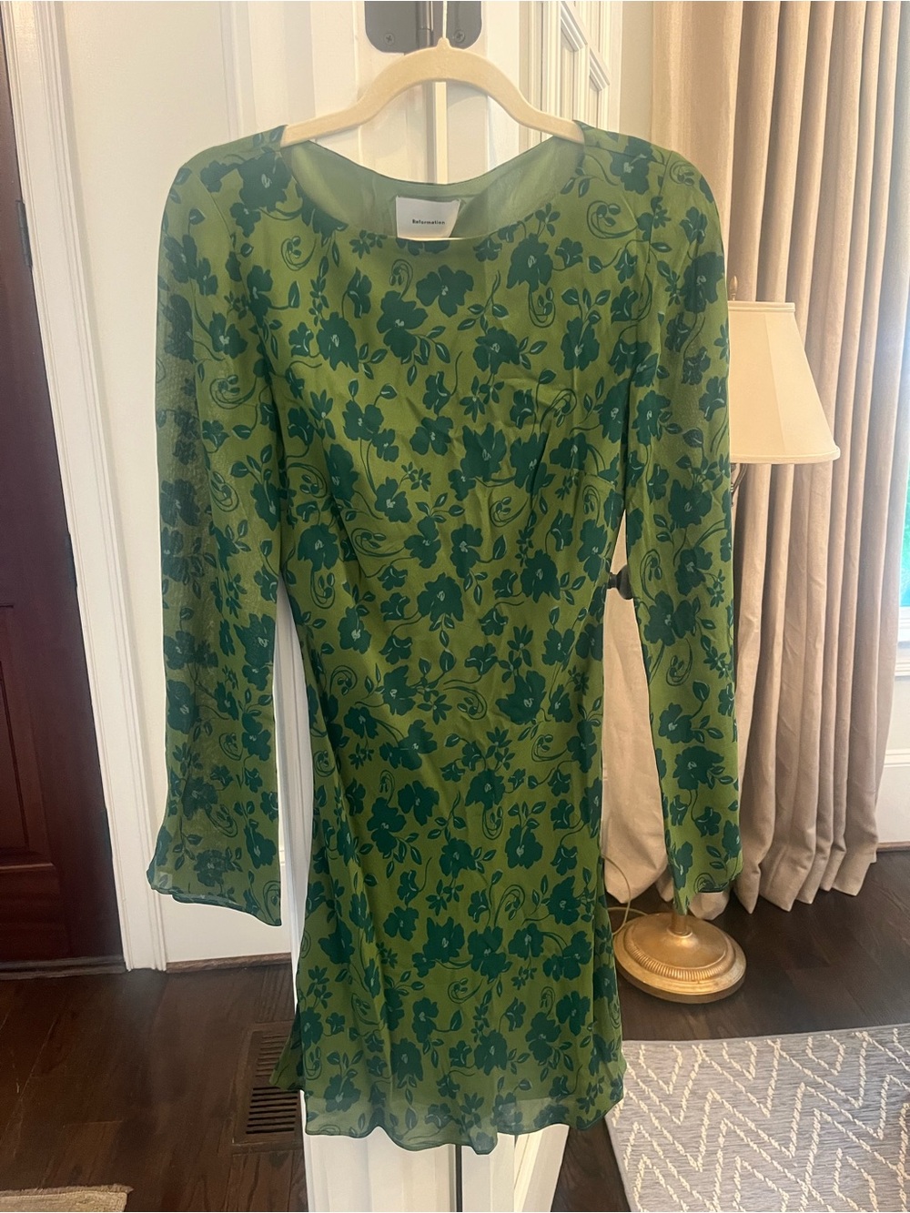Reformation Esra Mini